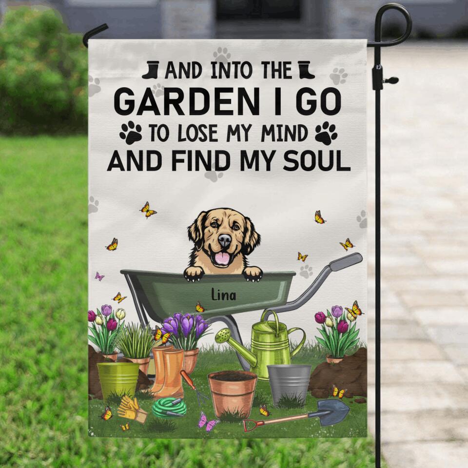 Personalized Pet Flag Sign - Up to 6 Pets - Gift Idea For Dog/Cat Lover - Beware Spoiled Rotten Dogs Live Here