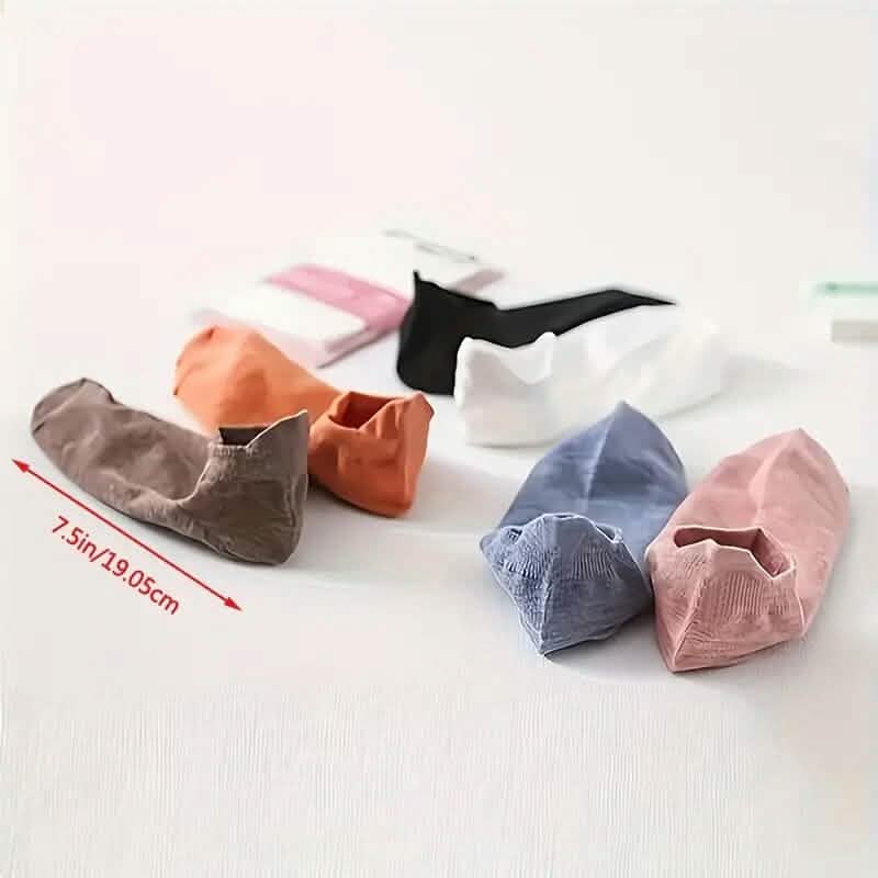 10-Pairs: Women's Cute Embroidered Soft & Lightweight Low Cut Ankle Socks