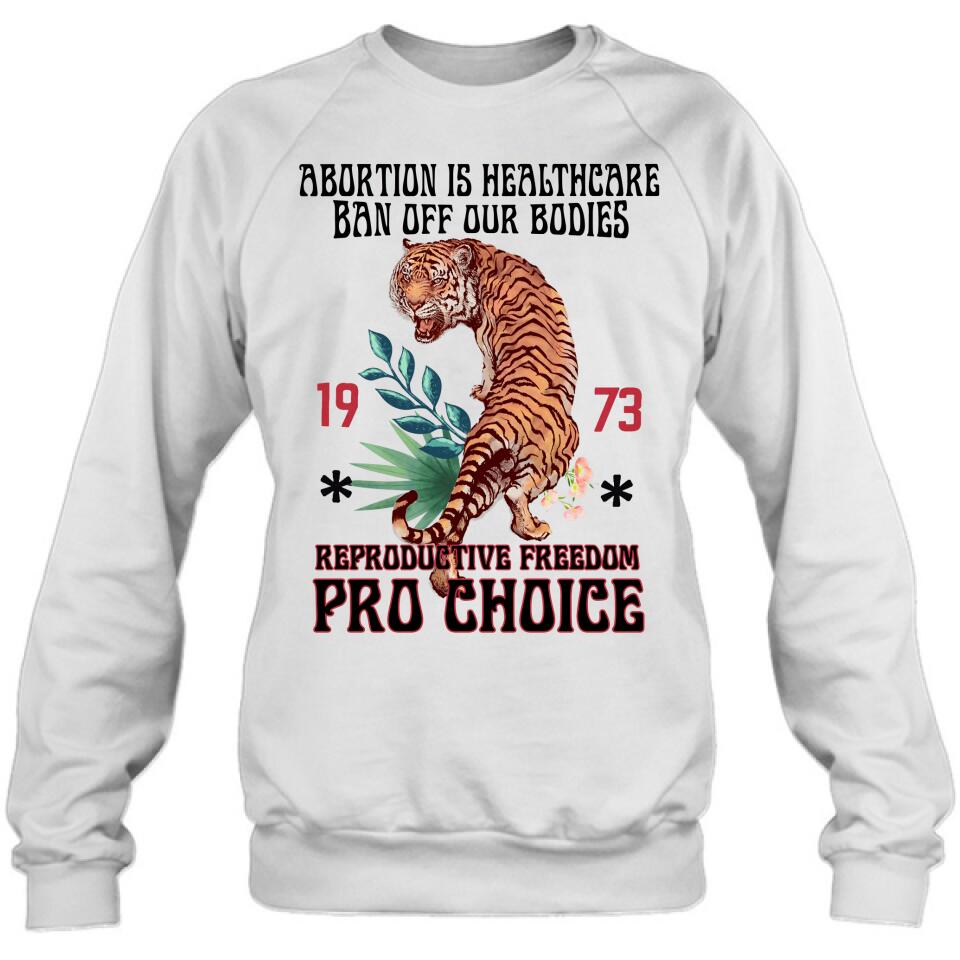 Custom Personalized Roe v Wade Pro Choice Shirt/ Hoodie - Gift For Girls