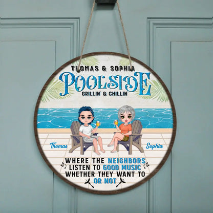 Personalized Couple Circle Door Sign - Gift Idea For Couple/Beach Lovers - Poolside Grillin' & Chillin'