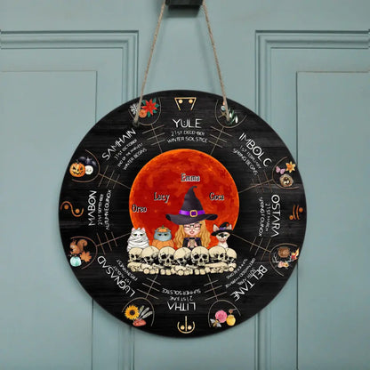 Personalized Witch Mom Circle Door Sign - Best Gift Idea For Halloween/Mom/Pet Lovers - Up to 3 Pets - Winter Solstice