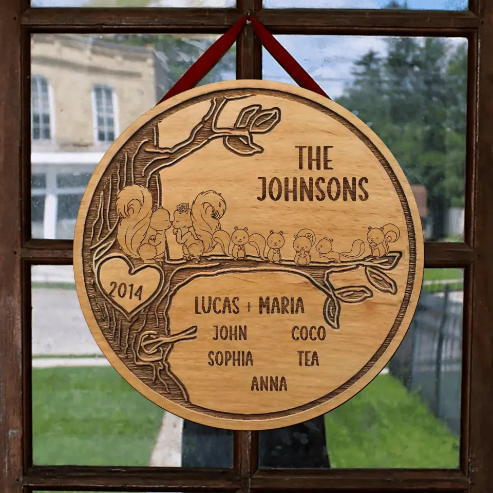 Personalized Couple Family Circle Wooden Sign - Adult/Couple With Up to 7 Kids - Gift Idea For Owl/Bird/Squirrel Lover