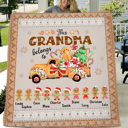 Personalized Grandma's Cookies Christmas Fleece Throw Blanket & Quilt - Gift Idea For Grandma/Mom - Up to 10 Kids - This Grandma Belongs To