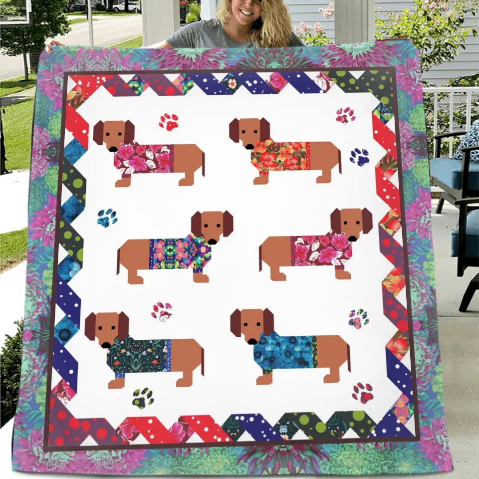 Lovely Dachshund Dog Fleece Throw Blanket & Quilt - Gift Idea for Dog Lovers