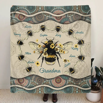 Personalized Grandma Bee Quilt/Fleece Throw Blanket  - Gift Idea For Grandma - Up to 10 Bees