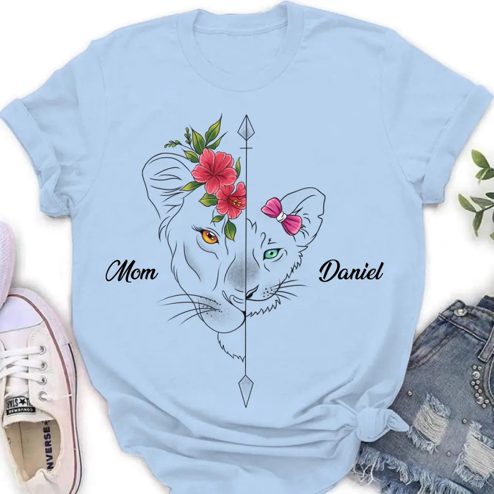 Personalized Lion Mom Shirt - Up to 5 Kids - Mother's Day Gift Idea for Mom/Grandma