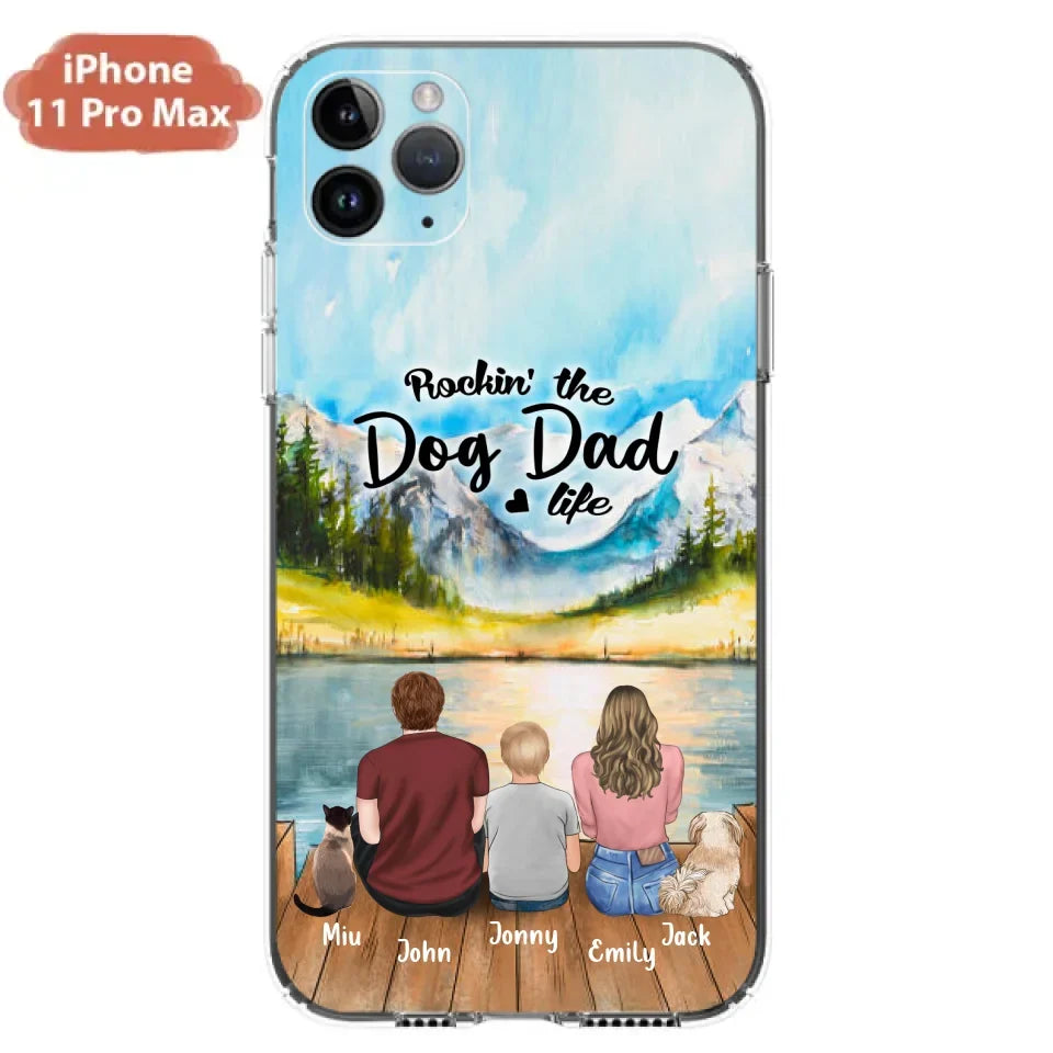 Personalized Pet Couple Phone Case - Parent With 1 Kid And 2 Pets - Case For iPhone And Samsung