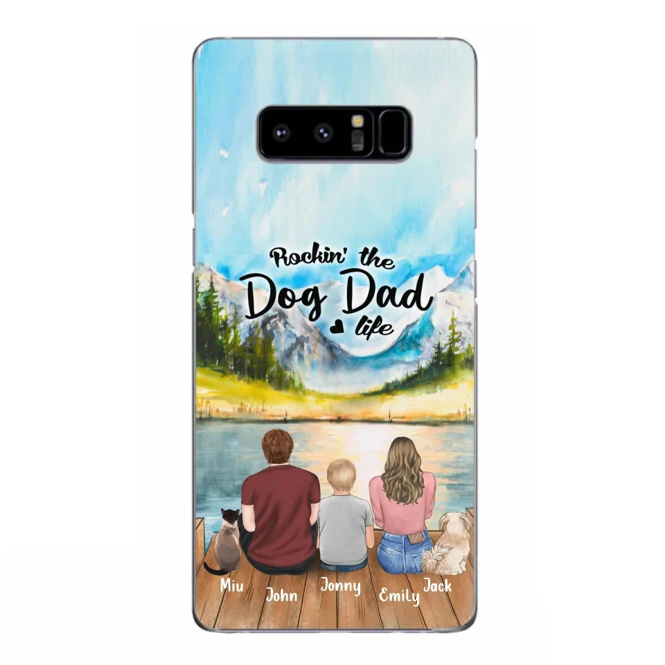 Personalized Pet Couple Phone Case - Parent With 1 Kid And 2 Pets - Case For iPhone And Samsung