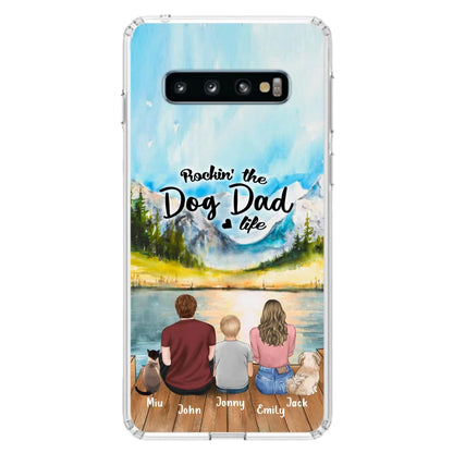 Personalized Pet Couple Phone Case - Parent With 1 Kid And 2 Pets - Case For iPhone And Samsung