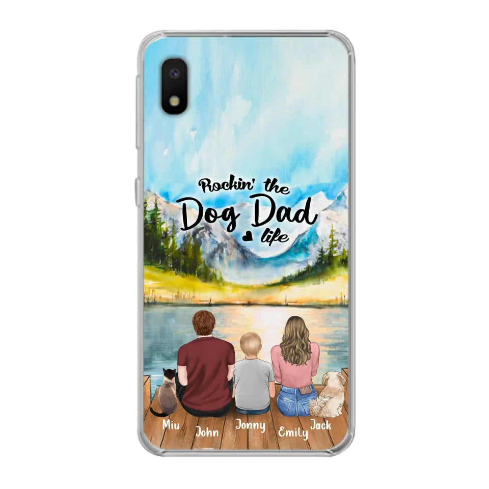 Personalized Pet Couple Phone Case - Parent With 1 Kid And 2 Pets - Case For iPhone And Samsung