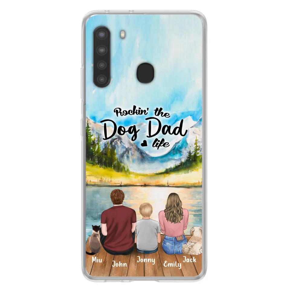 Personalized Pet Couple Phone Case - Parent With 1 Kid And 2 Pets - Case For iPhone And Samsung