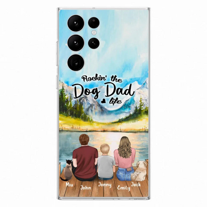 Personalized Pet Couple Phone Case - Parent With 1 Kid And 2 Pets - Case For iPhone And Samsung