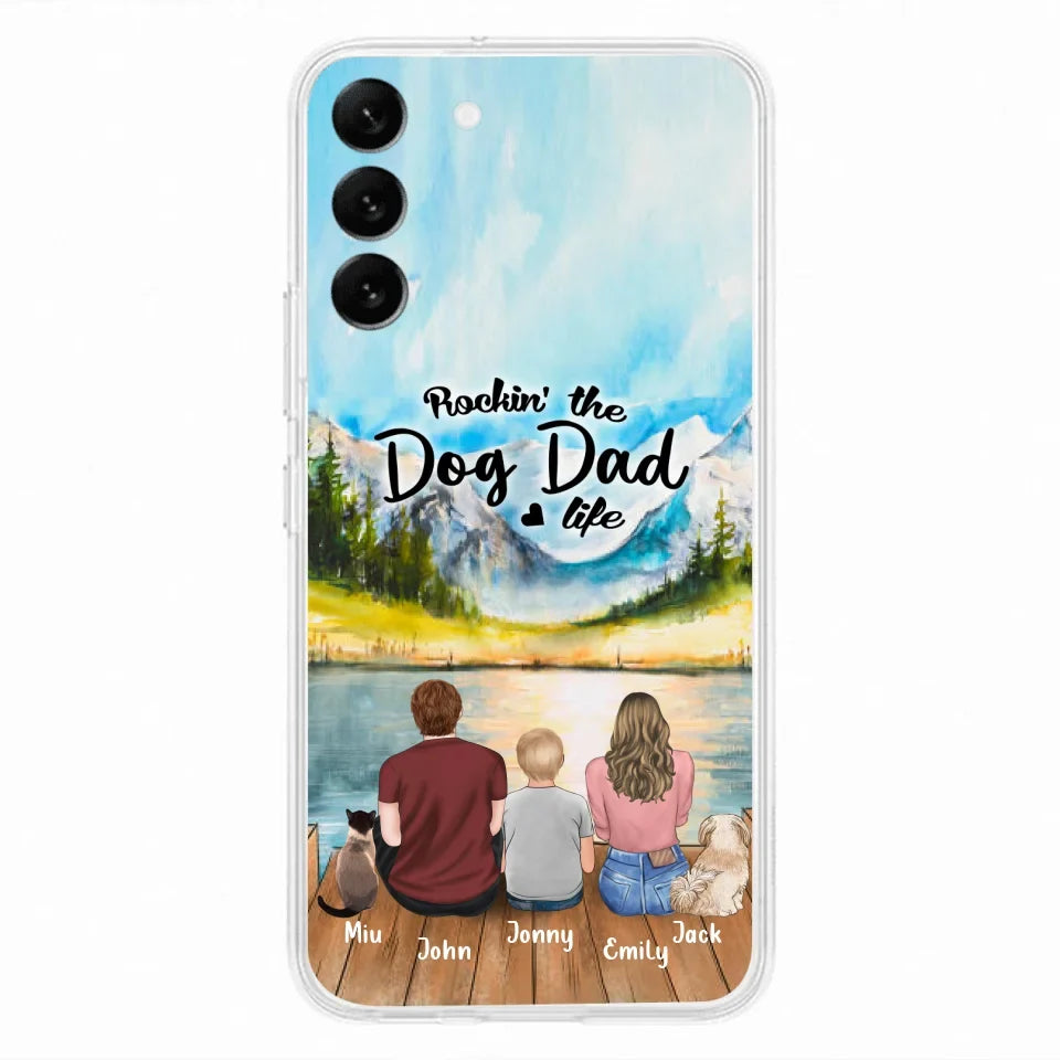 Personalized Pet Couple Phone Case - Parent With 1 Kid And 2 Pets - Case For iPhone And Samsung