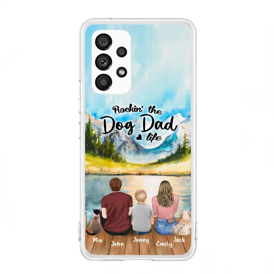 Personalized Pet Couple Phone Case - Parent With 1 Kid And 2 Pets - Case For iPhone And Samsung