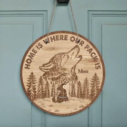 Personalized Wolf Mama Doorsign - Up to 4 Kids - Gift Idea For Mother's Day