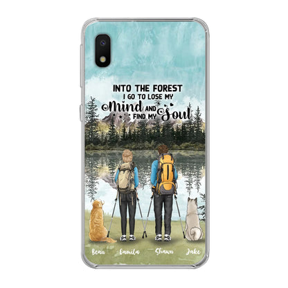 Custom Personalized Hiking Couple With Dogs Phone Case - Couple With Upto 2 Pets - Case For iPhone and Samsung - Q67GXN
