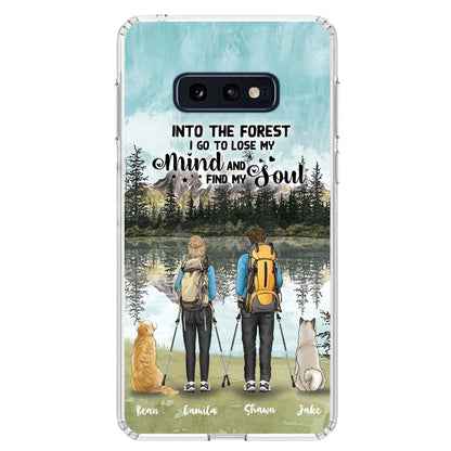 Custom Personalized Hiking Couple With Dogs Phone Case - Couple With Upto 2 Pets - Case For iPhone and Samsung - Q67GXN