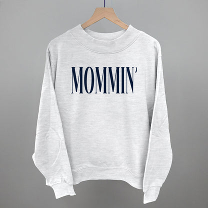 Mommin' Blue Text