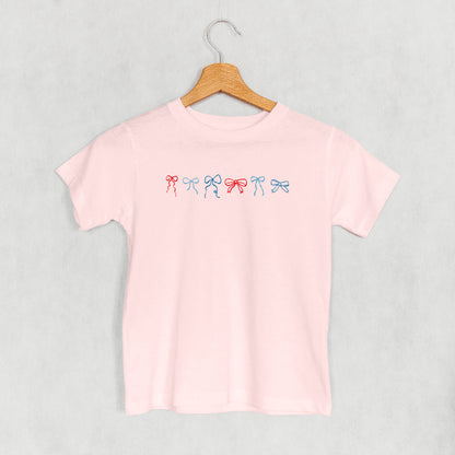 Red And Blue Ribbons (Kids)