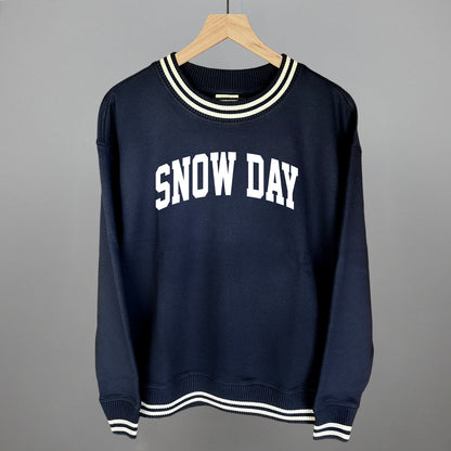 Snow Day Arch