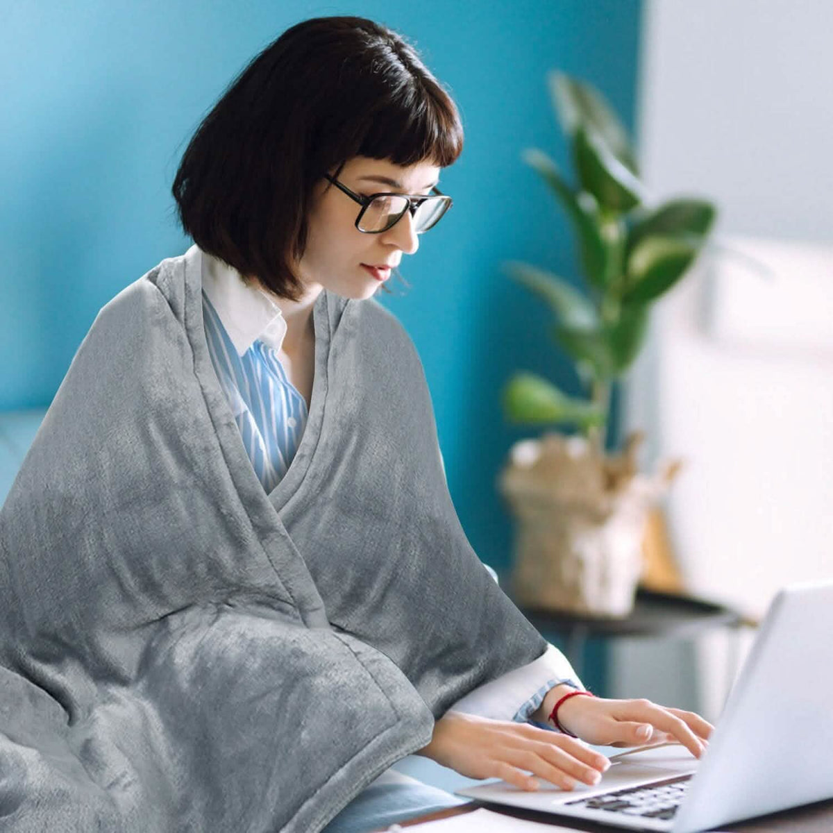 Electric Heated Throw Flannel Heated Blanket