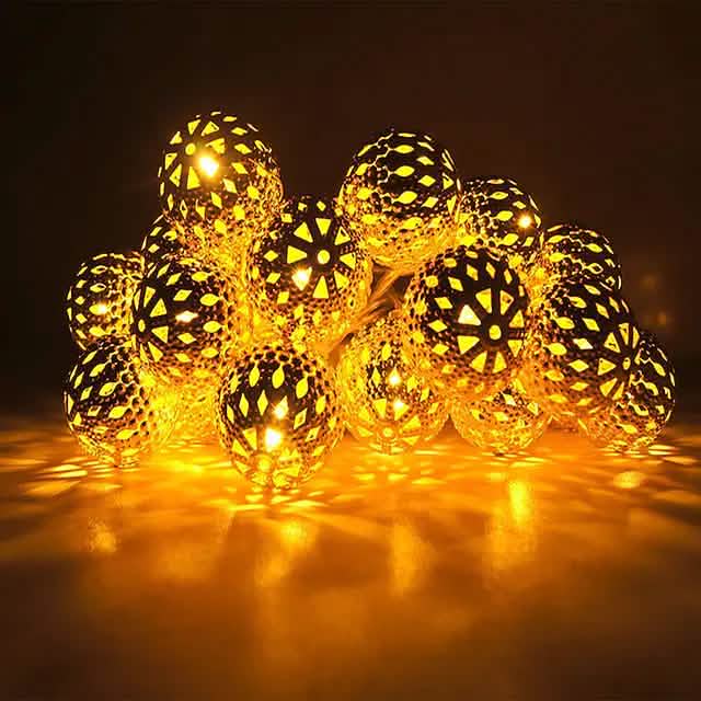 LED Outdoor Solar String Lights