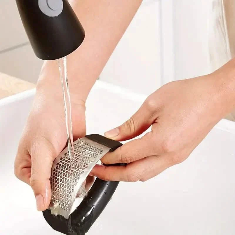 Premium Stainless Steel Garlic Rocker Press - Compact, Durable, and Rust-Resistant Kitchen Gadget