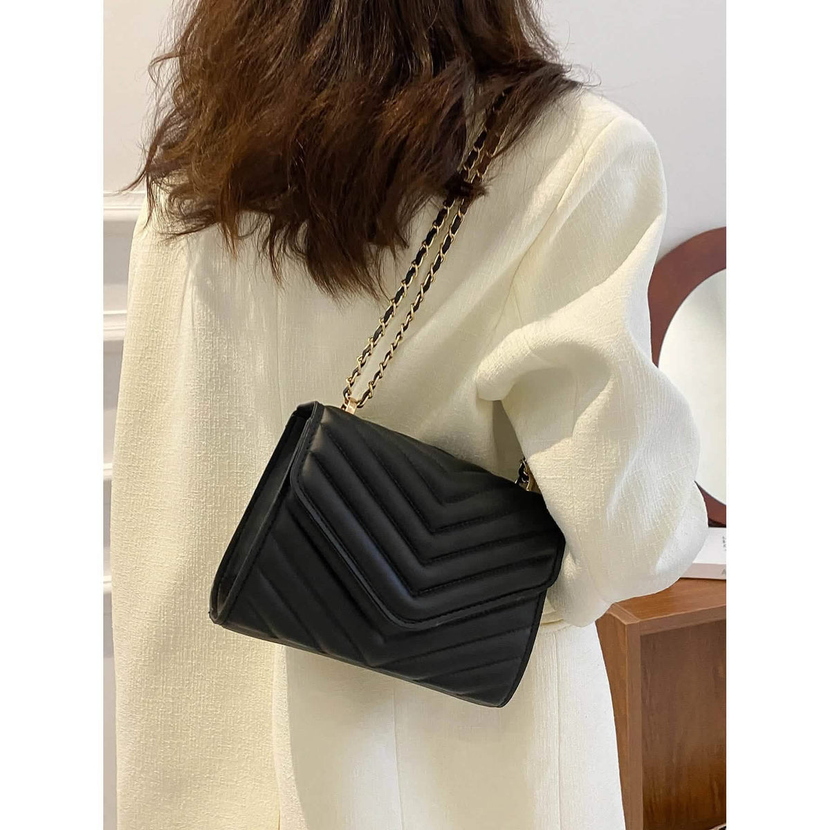Quilted Pattern Flap Chain Square Bag